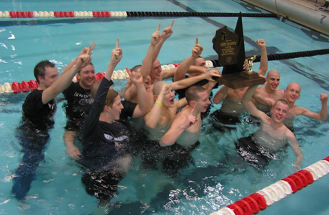 Boys Swimming & Diving