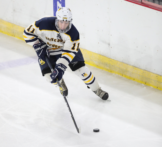 Boys Hockey Teams Move into State Semifinals