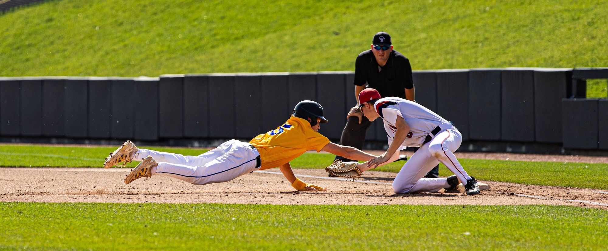 people playing baseball